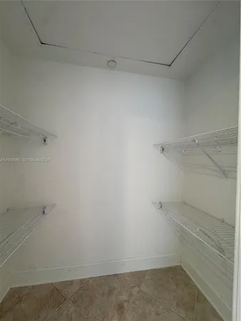 $1,850 | 401 69th Street, Unit 607, Miami Beach, FL 33141