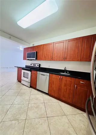 $1,850 | 401 69th Street, Unit 607, Miami Beach, FL 33141