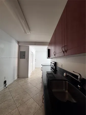 $1,850 | 401 69th Street, Unit 607, Miami Beach, FL 33141
