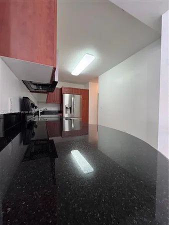 $1,850 | 401 69th Street, Unit 607, Miami Beach, FL 33141