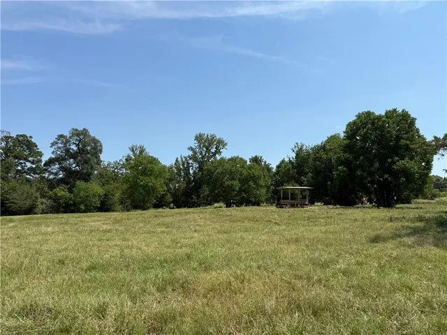 $320,000 | 96 Bell Road, Deville, LA 71328