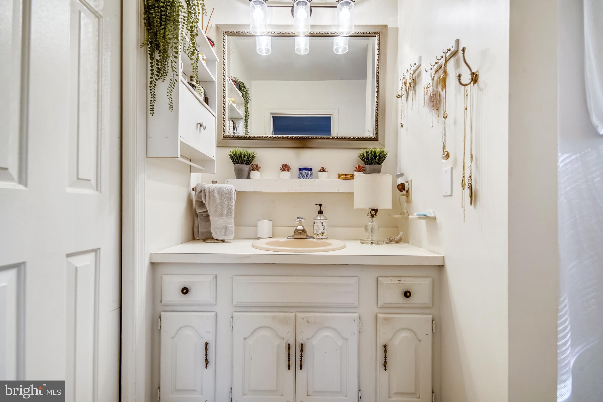 5120 Kings Road St. Leonard, MD 20685 - Photo 28 of 60 Master Bathroom