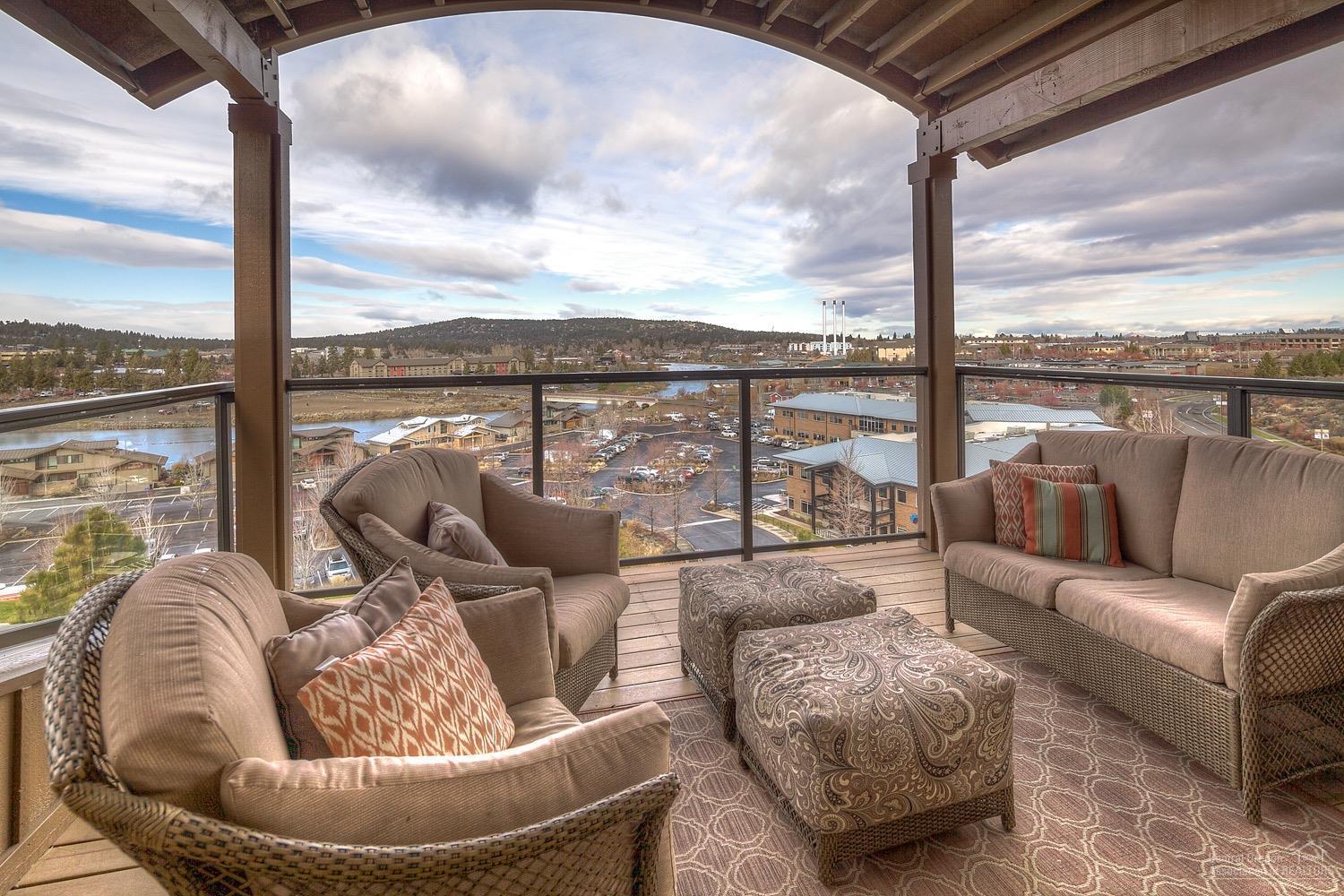 957 Southwest Vantage Point Way Bend, OR 97702 - Photo 17 of 25 Additional Photo