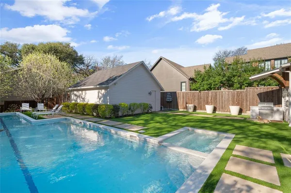 a view of backyard of house