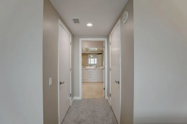 $4,500 | 2650 Lake Shore Drive, Unit 804, Riviera Beach, FL 33404