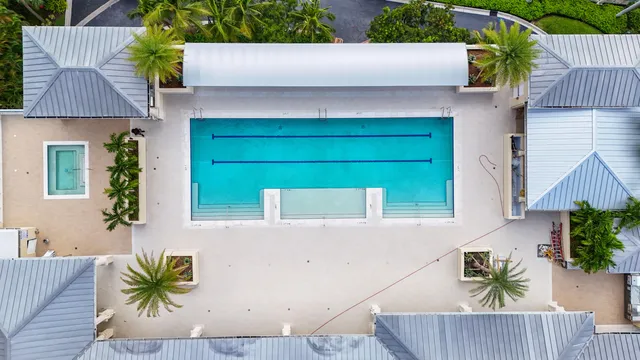 $4,500 | 2650 Lake Shore Drive, Unit 804, Riviera Beach, FL 33404