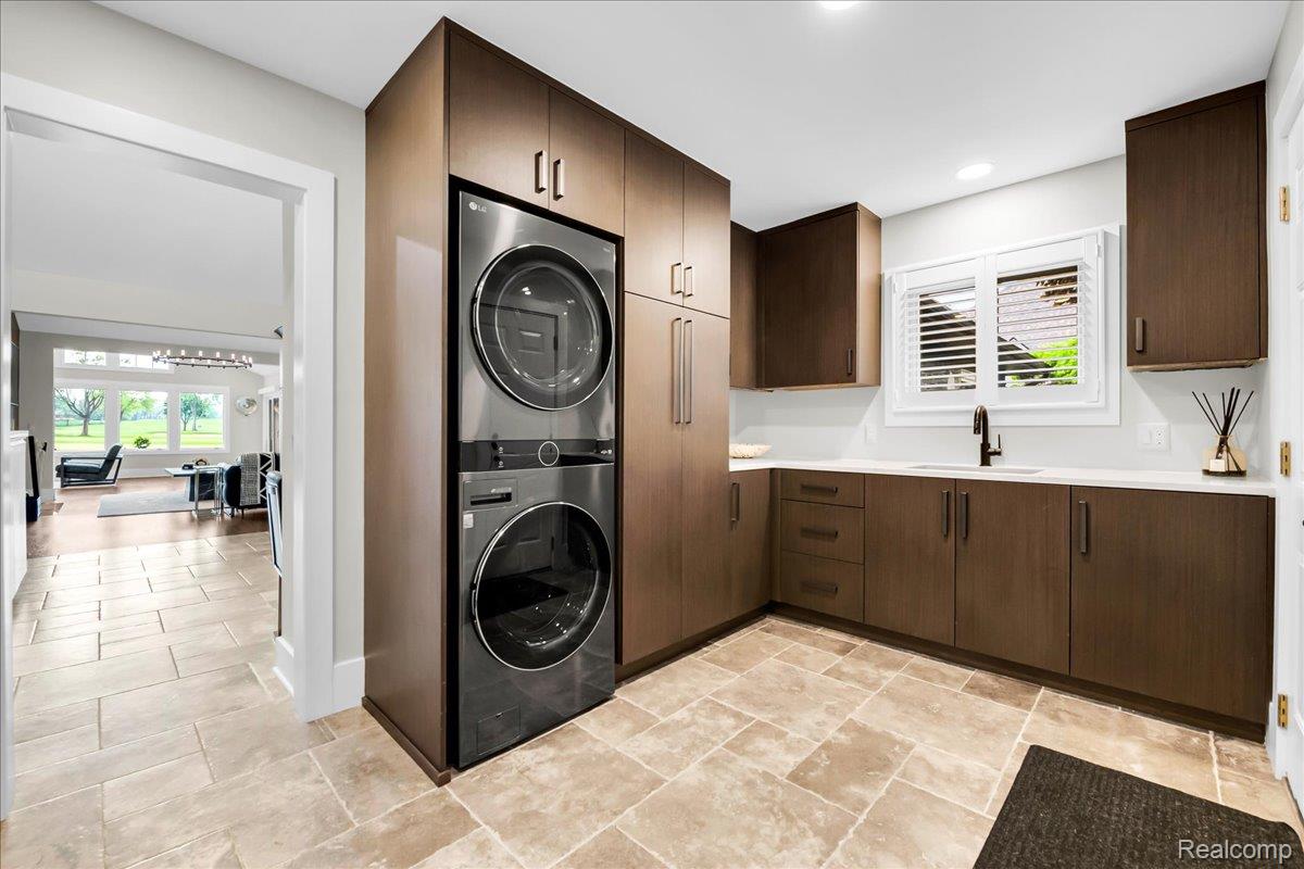 3816 West Maple Road Bloomfield Hills, MI 48301 - Photo 42 of 78 3816 W Maple_42.jpg