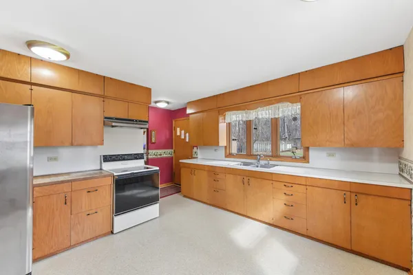 $349,900 | 2353 75th Avenue, Osceola, WI 54020