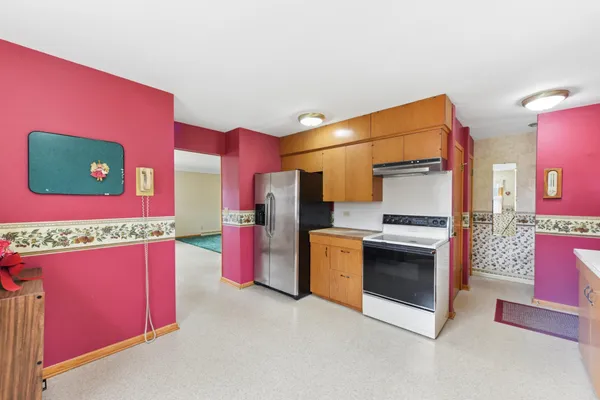 $349,900 | 2353 75th Avenue, Osceola, WI 54020