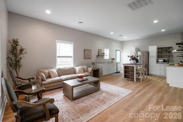 $2,000 | 41 Selma Drive, Mooresville, NC 28115