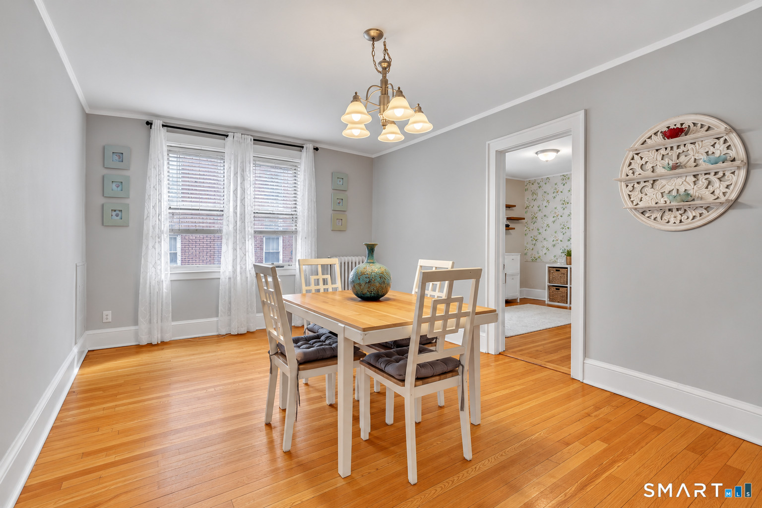 18 Robin Road, Unit 1 West Hartford, CT 06119 - Photo 10 of 30 Gallery Image 10