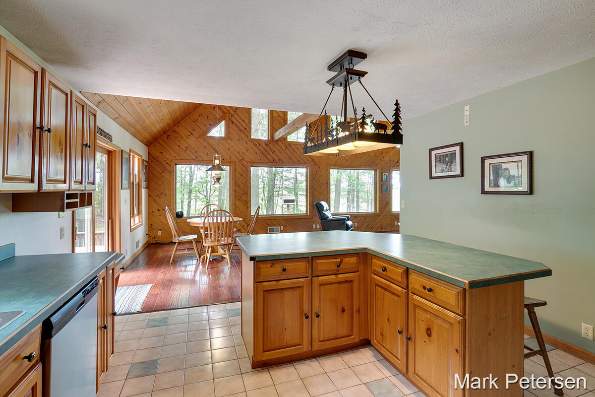 11443 West Almy Road Lakeview, MI 48850 - Photo 10 of 40 IMG_1009
