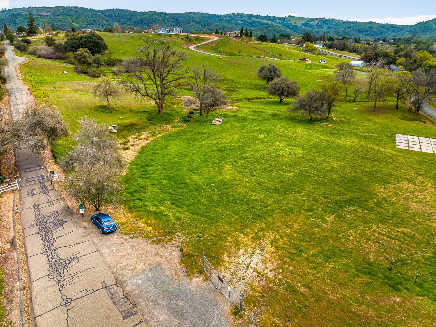 3180 Rattlesnake Road Newcastle, CA 95658 - Photo 12 of 39 a view of a lake with a mountain
