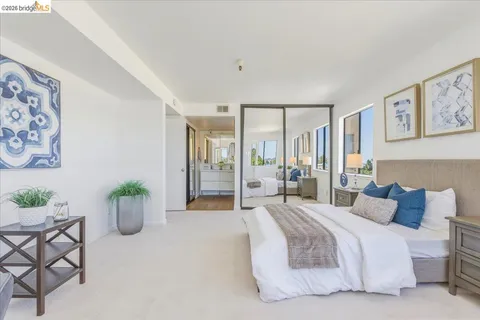 $639,000 | 545 Pierce Street, Unit 2313, Albany, CA 94706