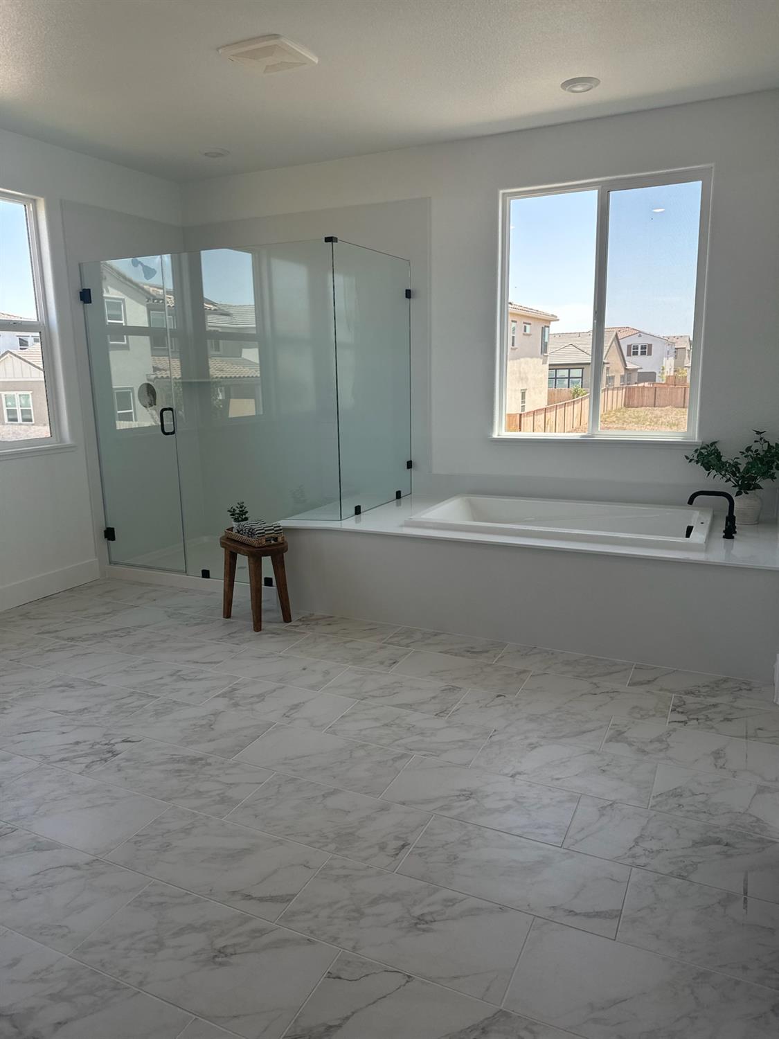 2896 Knightsbridge Lane Roseville, CA 95747 - Photo 15 of 22