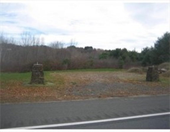 463 Sunderland Road Amherst, MA 01002 - Photo 1 of 1
