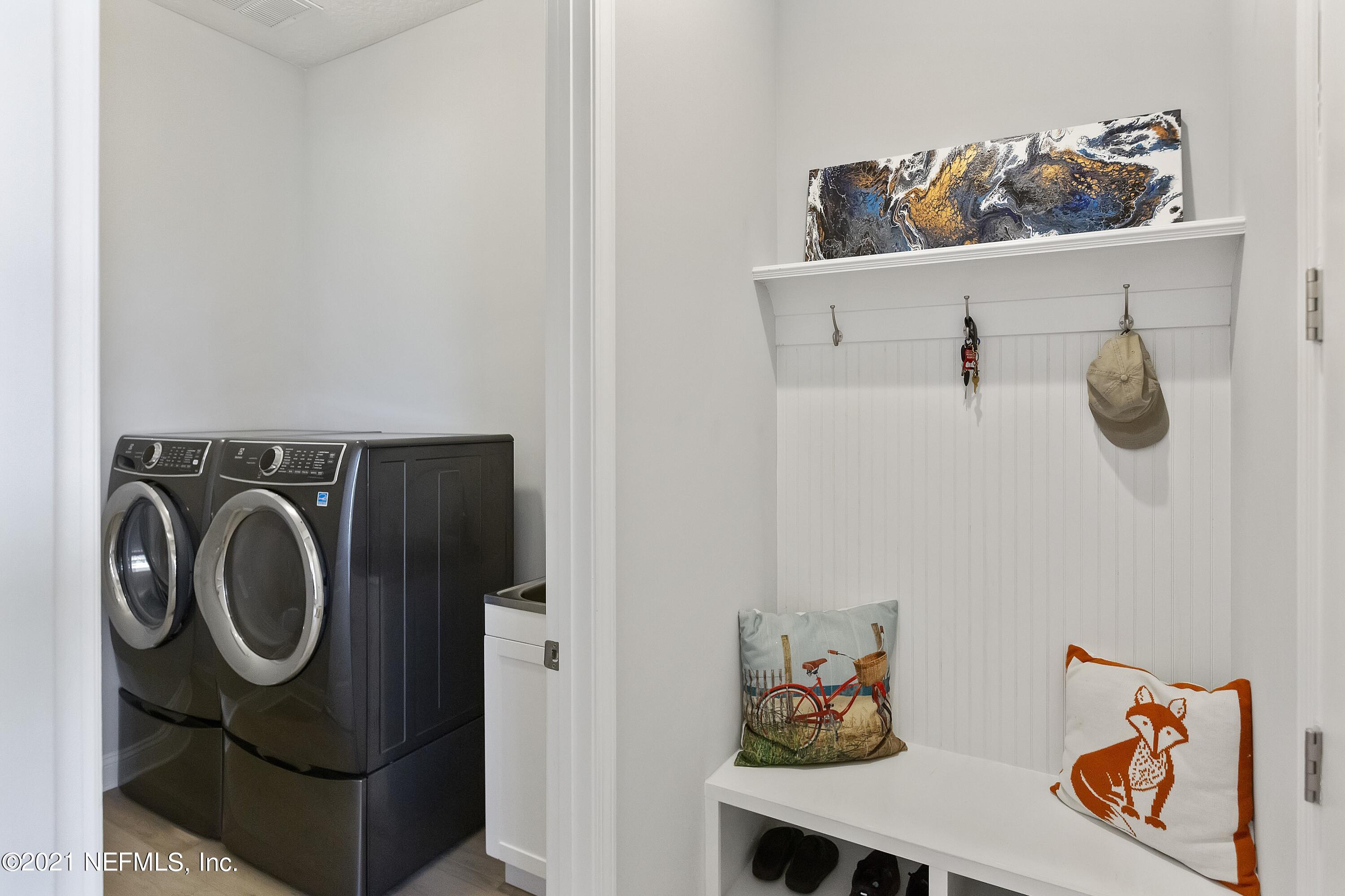 69 Shadow Rdg Trail Ponte Vedra, FL 32081 - Photo 25 of 31 024_Laundry room with wet sink