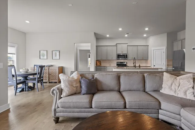 $399,000 | 10784 Prairie Lake Drive, Apison, TN 37302