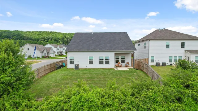 $399,000 | 10784 Prairie Lake Drive, Apison, TN 37302