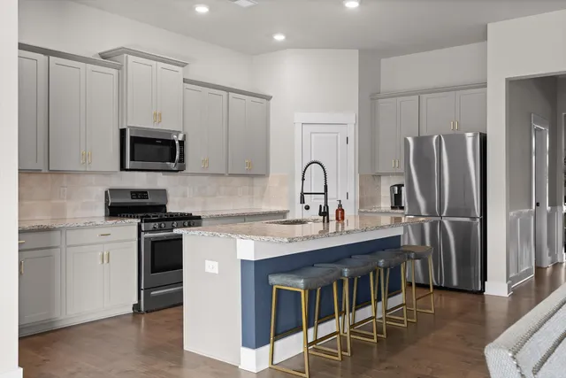 $399,000 | 10784 Prairie Lake Drive, Apison, TN 37302