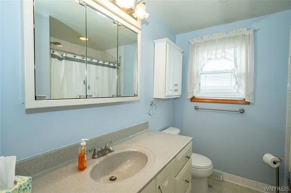 $269,900 | 22 Guenther Avenue, Tonawanda, NY 14150