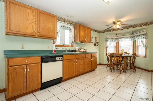 $269,900 | 22 Guenther Avenue, Tonawanda, NY 14150