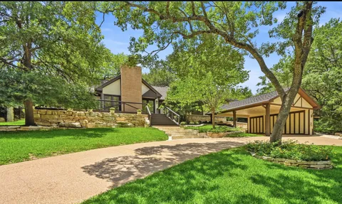 $1,565,000 | 2106 Cypress Point East, Austin, TX 78746