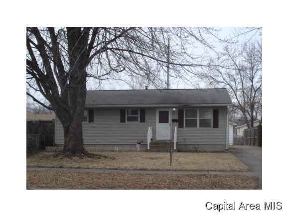 2105 Hastings Road Springfield, IL 62702 - Photo 1 of 12