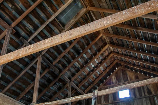 $1,200,000 | 1260 East Old Wagon Road, Byron, IL 61010