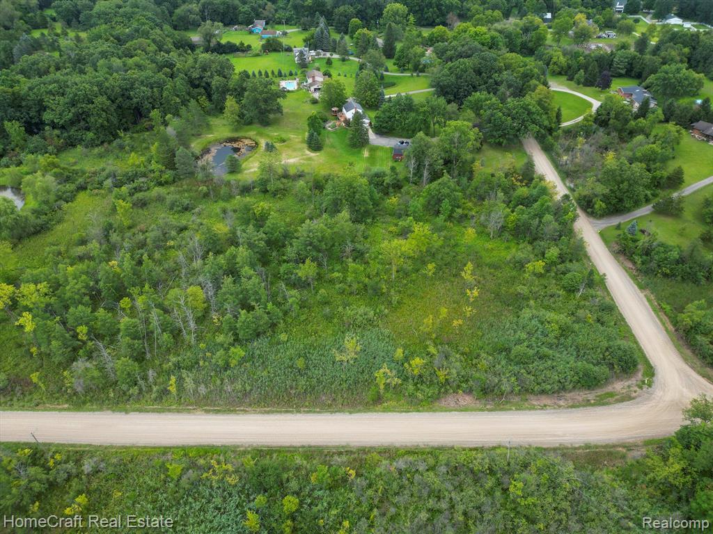 1 West Dawson Road Milford, MI 48381 - Photo 6 of 11 Gallery Image 6