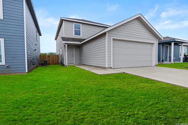 $225,000 | 12907 Kathleen Street, St. Hedwig, TX 78152