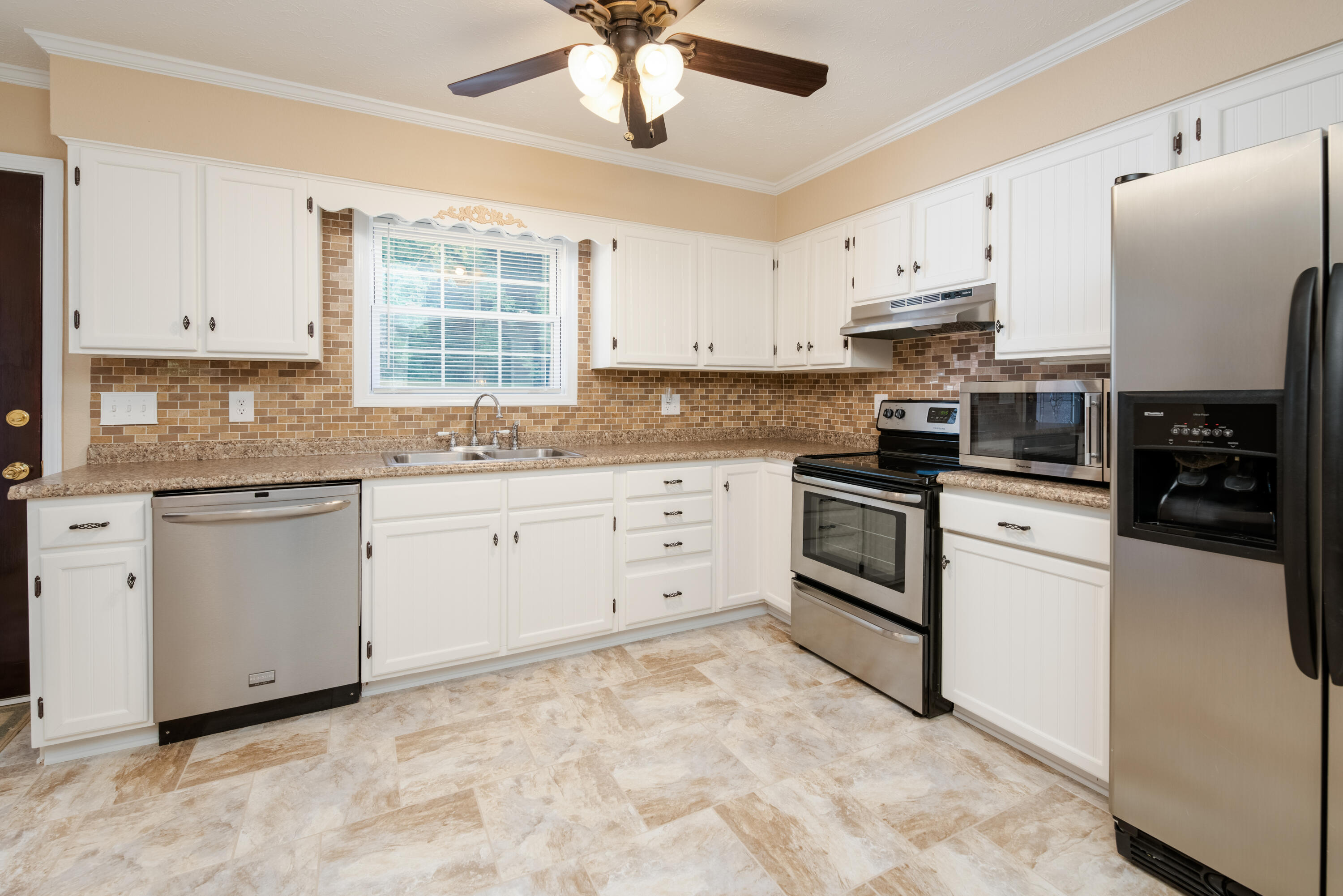 496 Monroe Road Luttrell, TN 37779 - Photo 9 of 39 _DSC9846-Edit