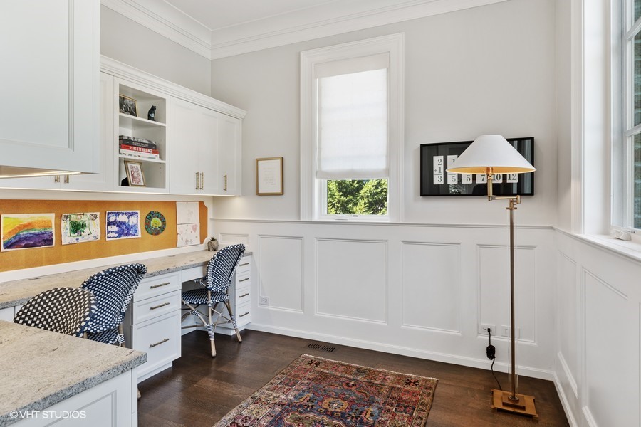 23 Old Green Bay Road Winnetka, IL 60093 - Photo 15 of 43