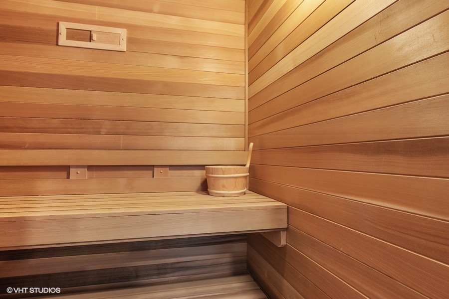 23 Old Green Bay Road Winnetka, IL 60093 - Photo 35 of 43