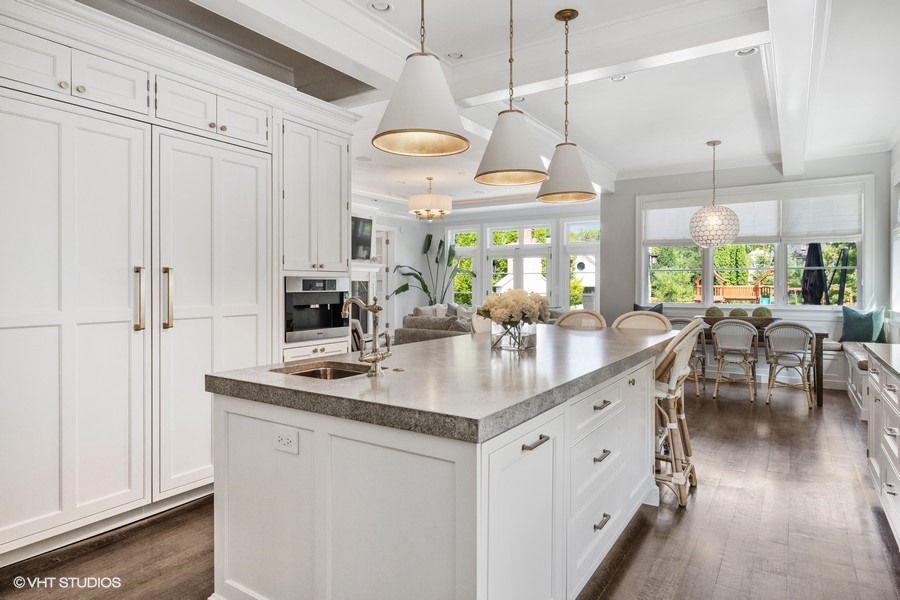 23 Old Green Bay Road Winnetka, IL 60093 - Photo 9 of 43