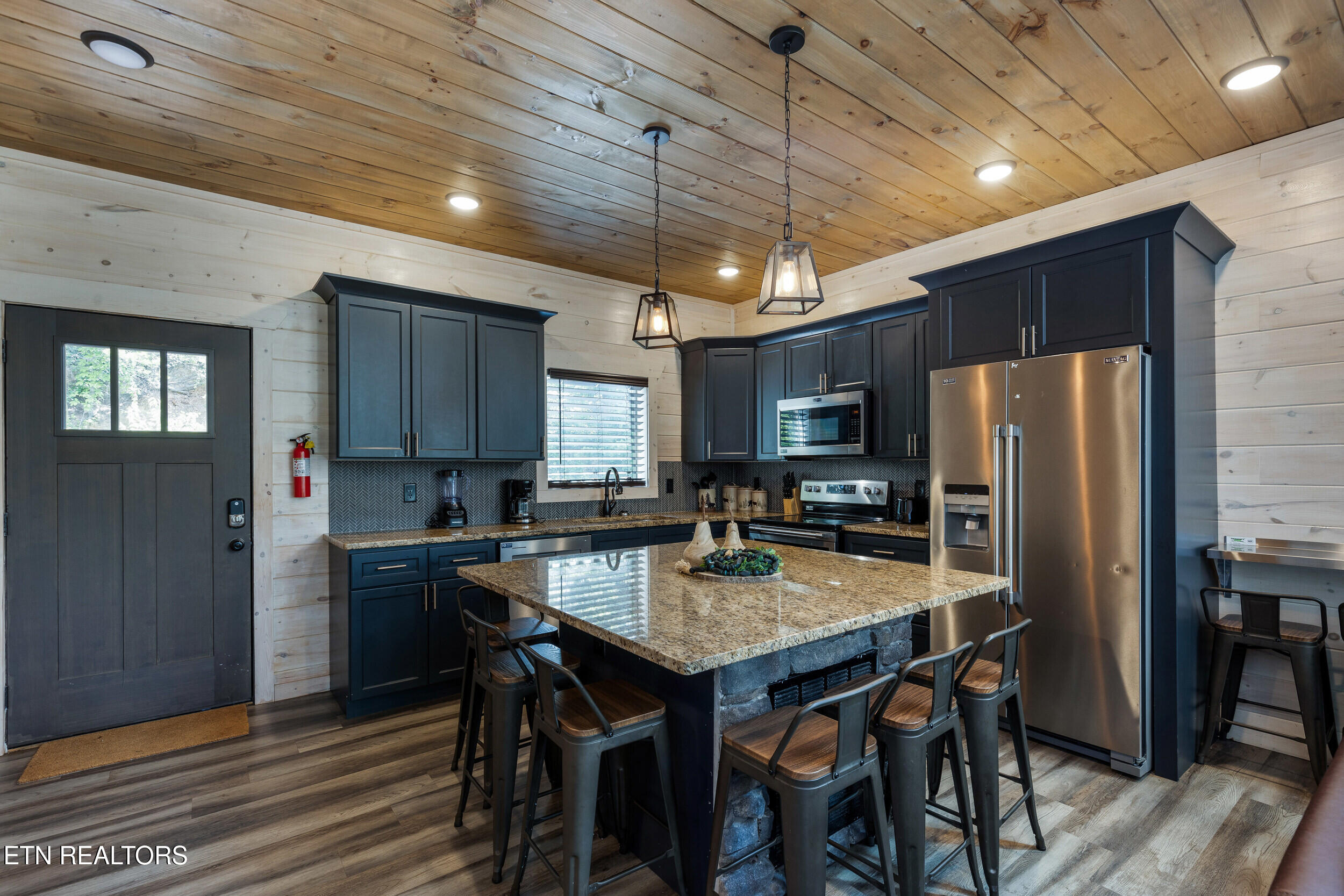 323 Silver Stone Way Pigeon Forge, TN 37863 - Photo 21 of 47 IMG_9347