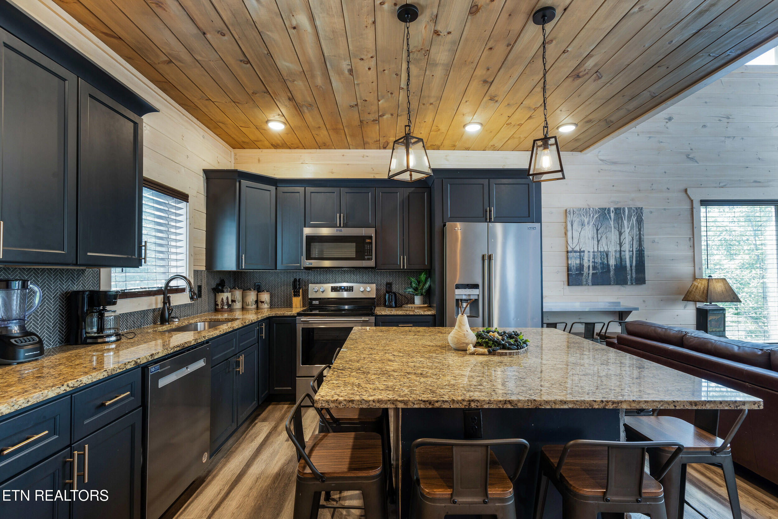 323 Silver Stone Way Pigeon Forge, TN 37863 - Photo 22 of 47 IMG_9348