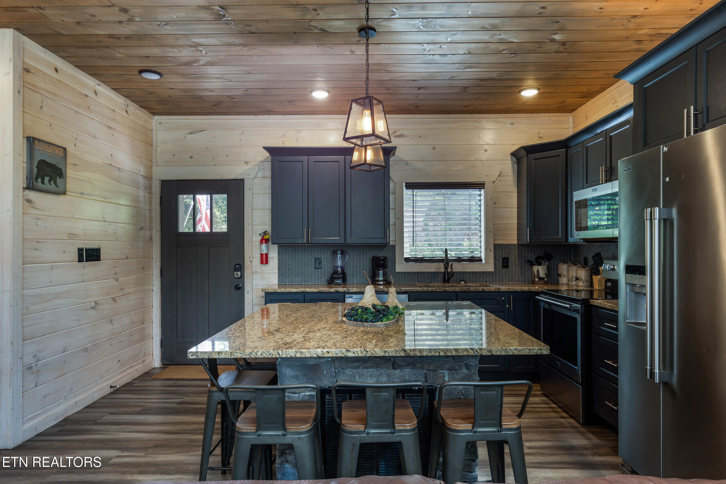 323 Silver Stone Way Pigeon Forge, TN 37863 - Photo 23 of 47 IMG_9349