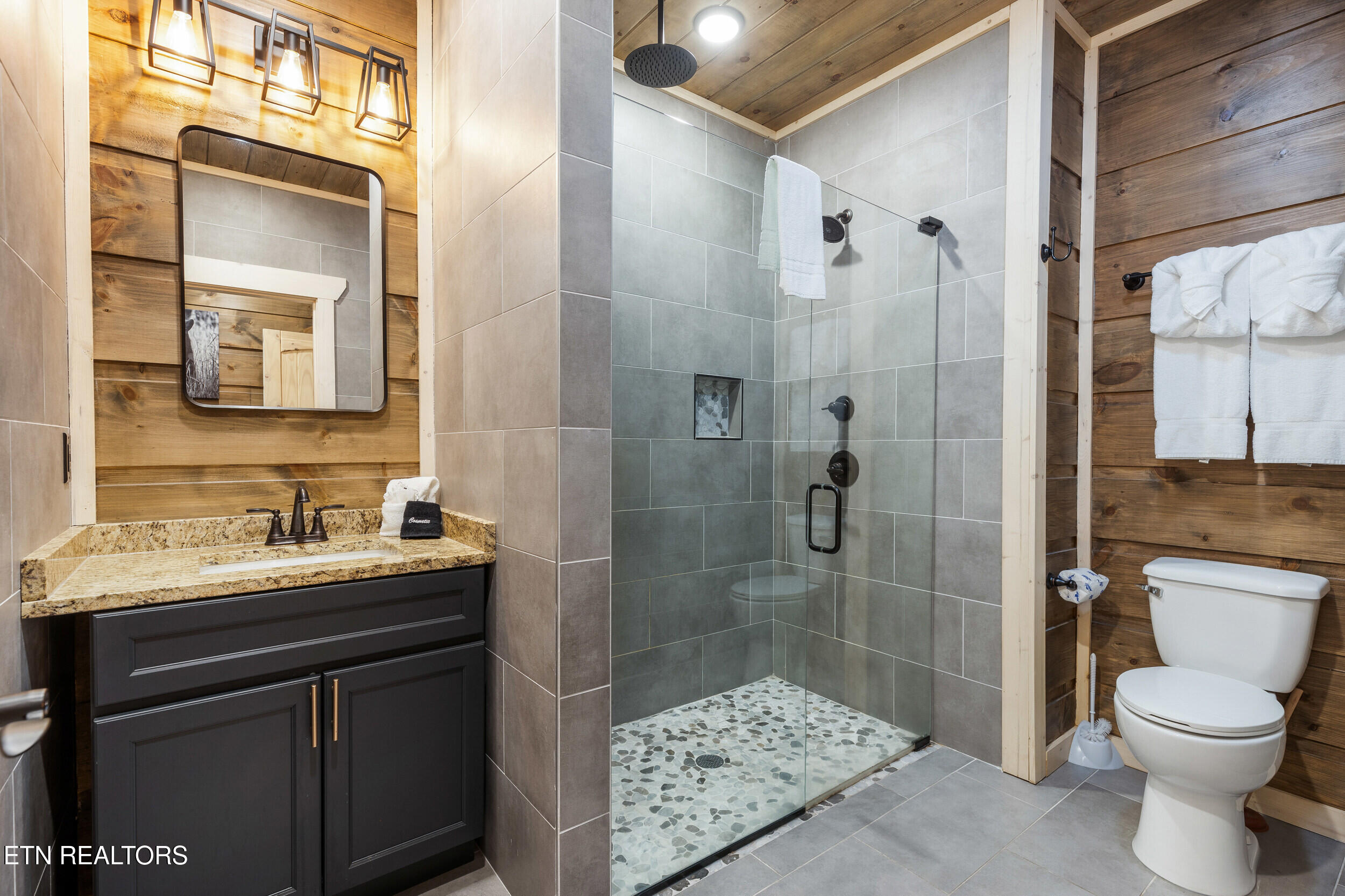 323 Silver Stone Way Pigeon Forge, TN 37863 - Photo 31 of 47 IMG_9356