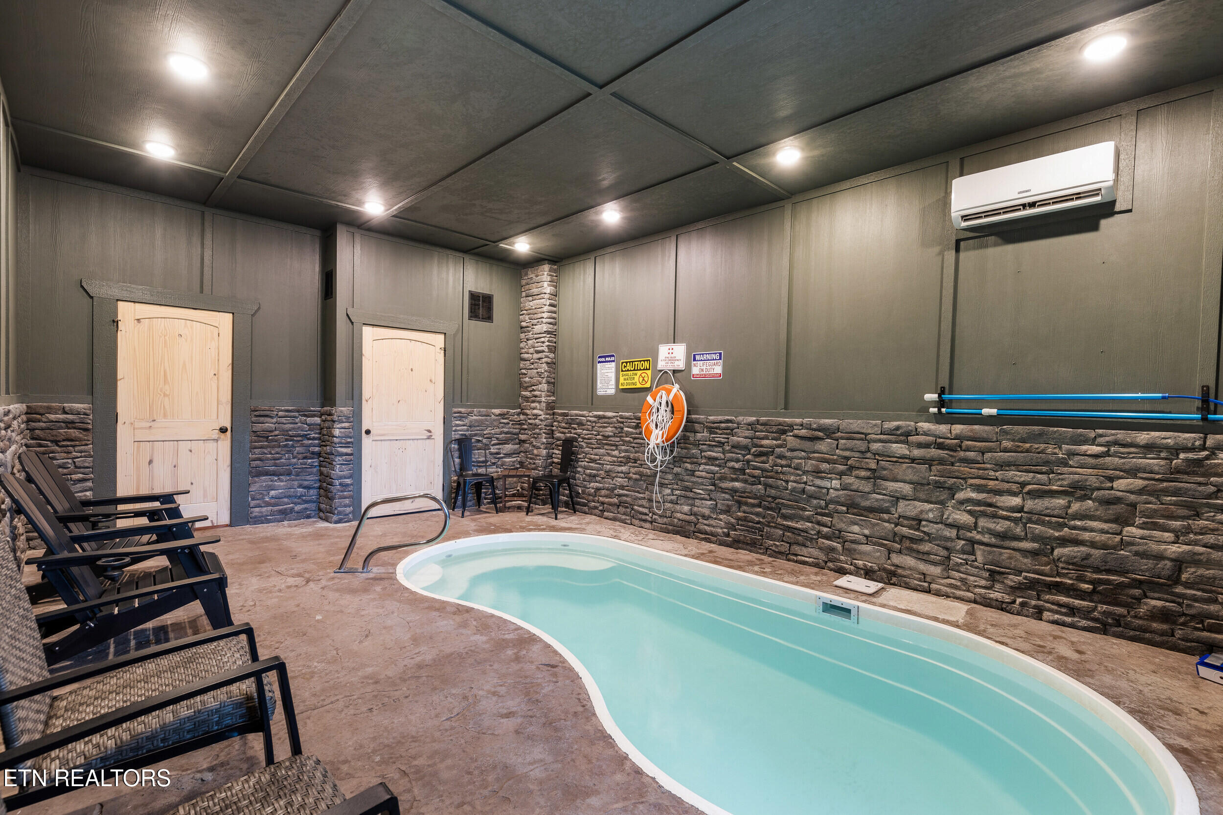 323 Silver Stone Way Pigeon Forge, TN 37863 - Photo 41 of 47 IMG_9365