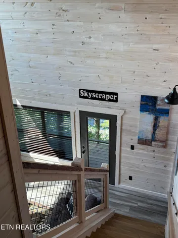 $1,200,000 | 323 Silver Stone Way, Pigeon Forge, TN 37863