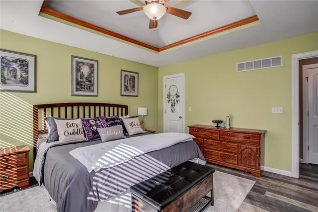 $350,000 | 918 South 17th Street, Leavenworth, KS 66048