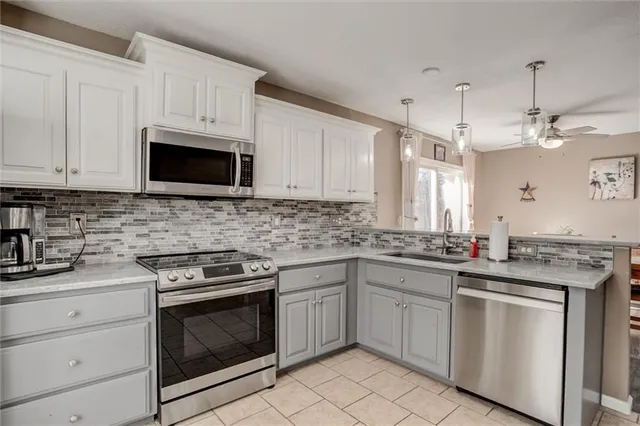 $350,000 | 918 South 17th Street, Leavenworth, KS 66048