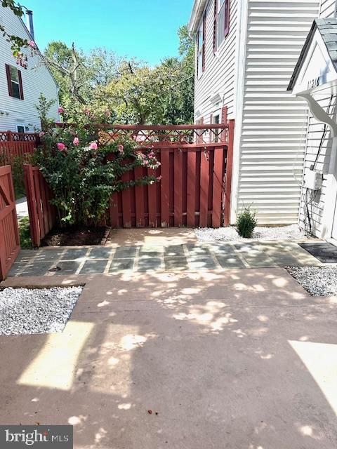 11216 Legato Way Silver Spring, MD 20901 - Photo 2 of 25 Gallery Image 2
