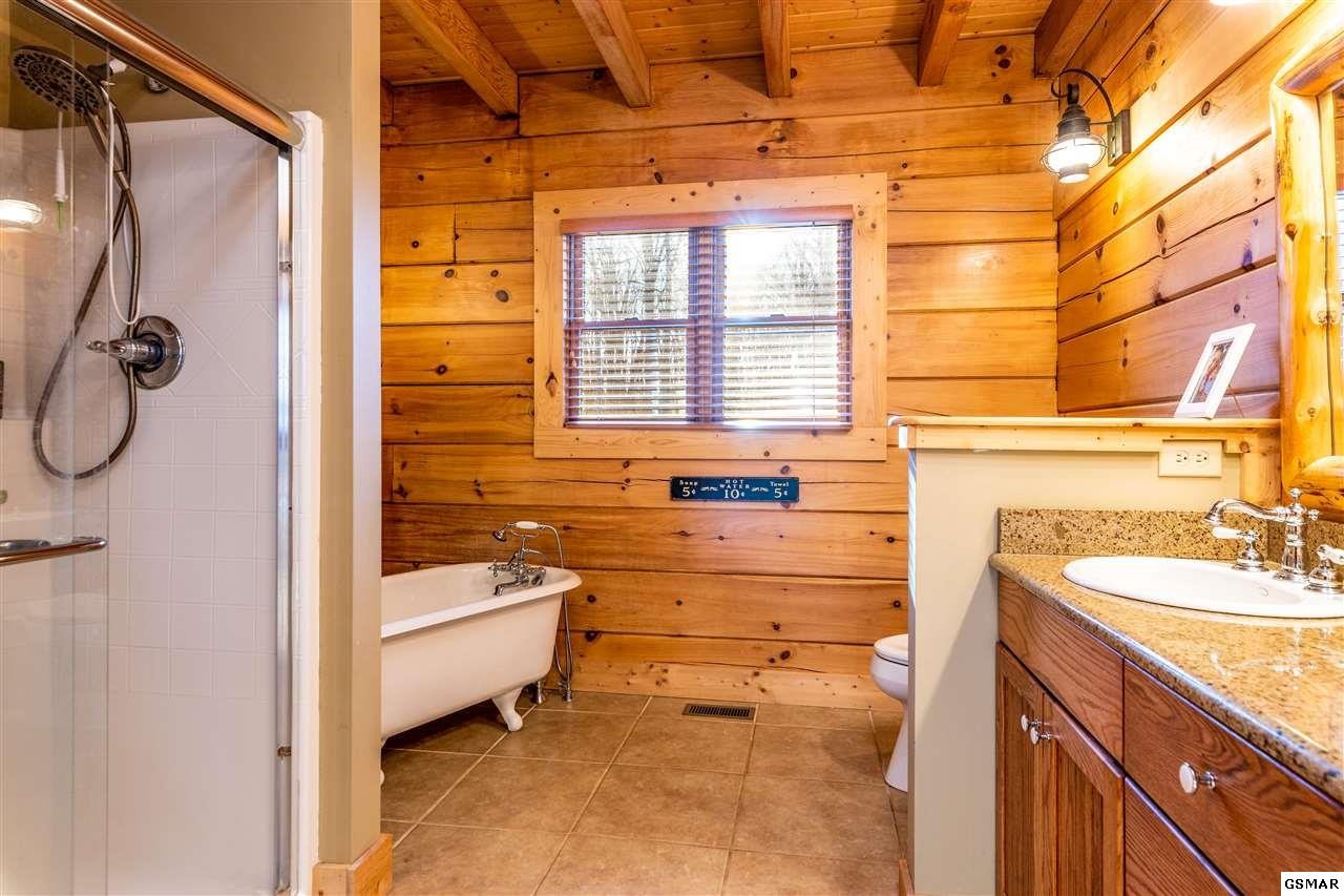 299 Mountain Ridge Way Walland, TN 37886 - Photo 17 of 36 Gallery Image 17