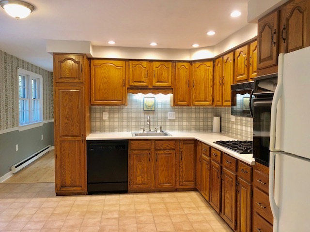 232 Governors Road Brookfield, NH 03872 - Photo 18 of 40