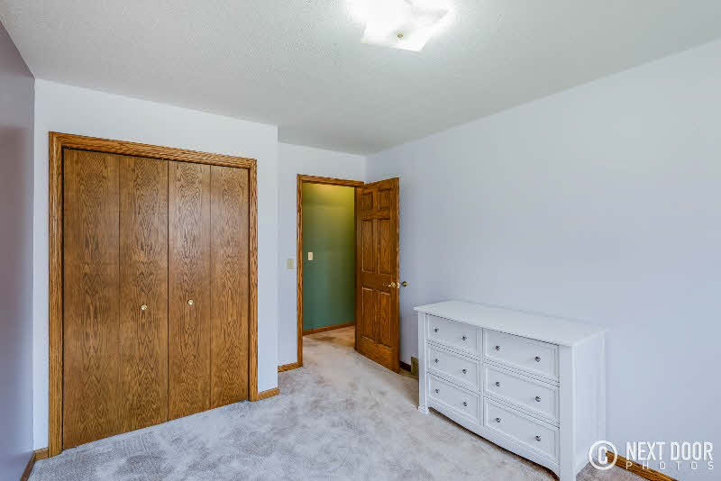 1651 Bond Road Kawkawlin, MI 48631 - Photo 14 of 32