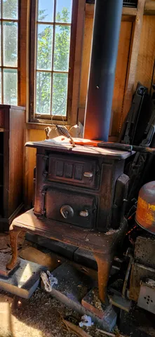 $1,100,000 | Undisclosed Address, Searsport, ME 04974