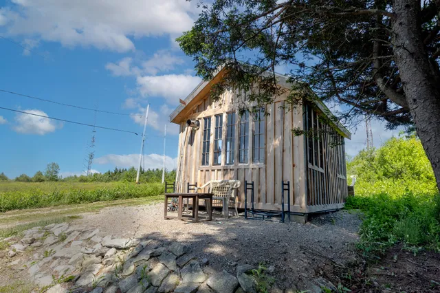 $1,100,000 | Undisclosed Address, Searsport, ME 04974