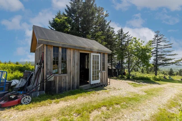 $1,100,000 | Undisclosed Address, Searsport, ME 04974